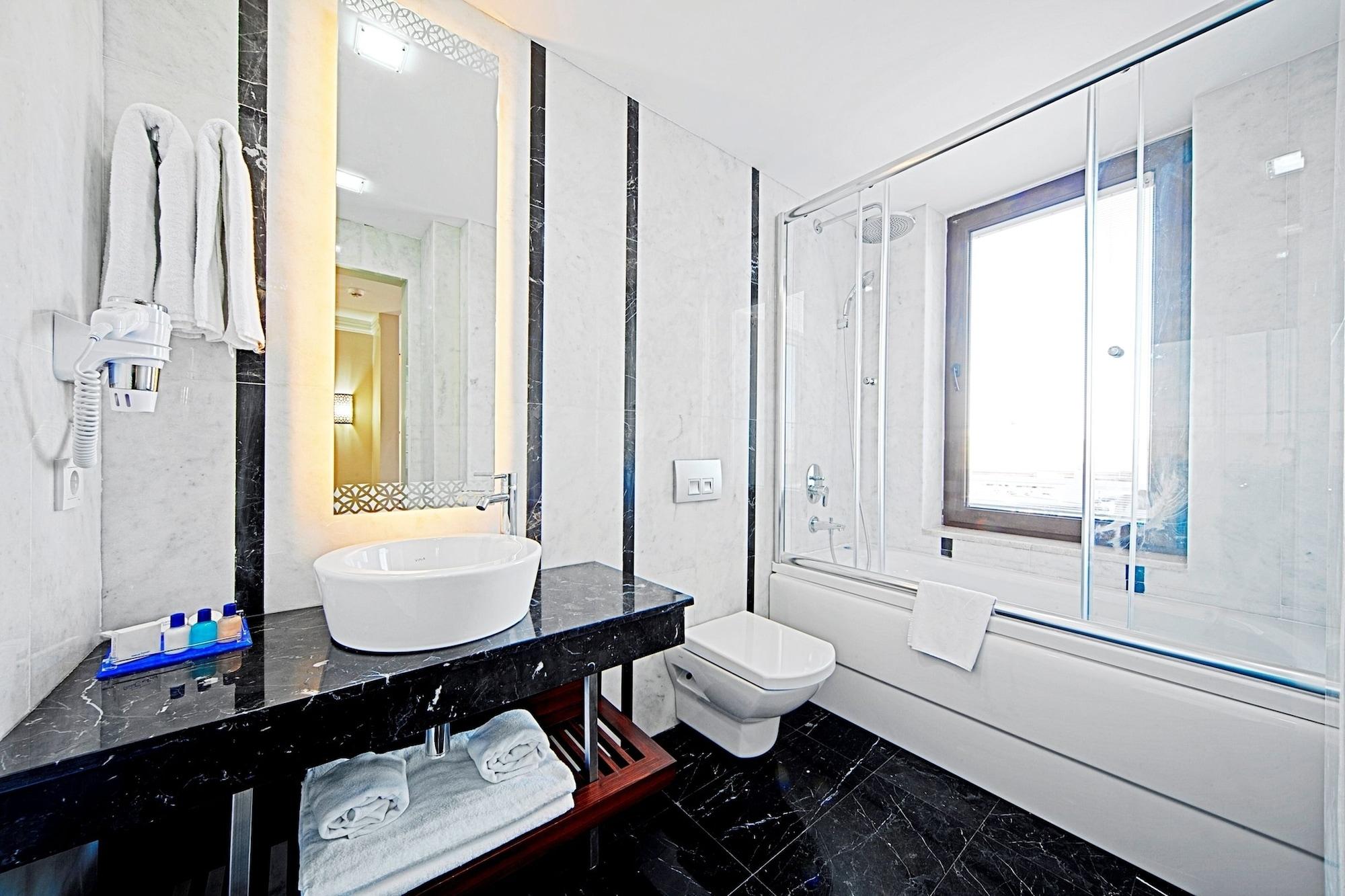 Azade Suites Istanbul Eksteriør billede