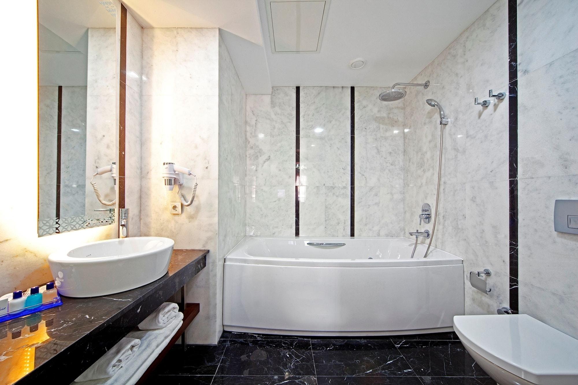 Azade Suites Istanbul Eksteriør billede