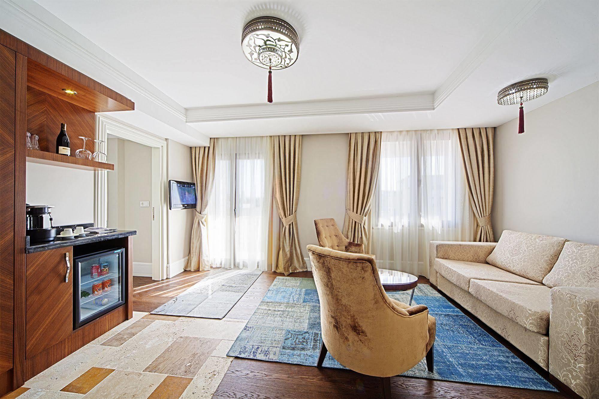 Azade Suites Istanbul Eksteriør billede